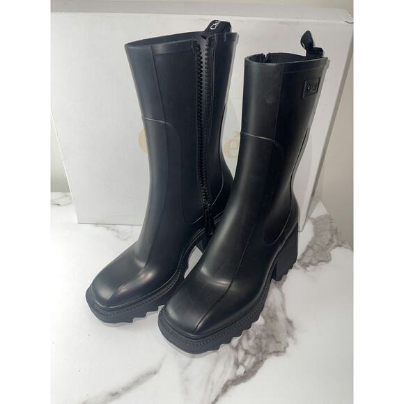 Chloe Shoes - Chloé Black Rubber Mid-Calf Rain Boots with Chunky Heel Size [38]